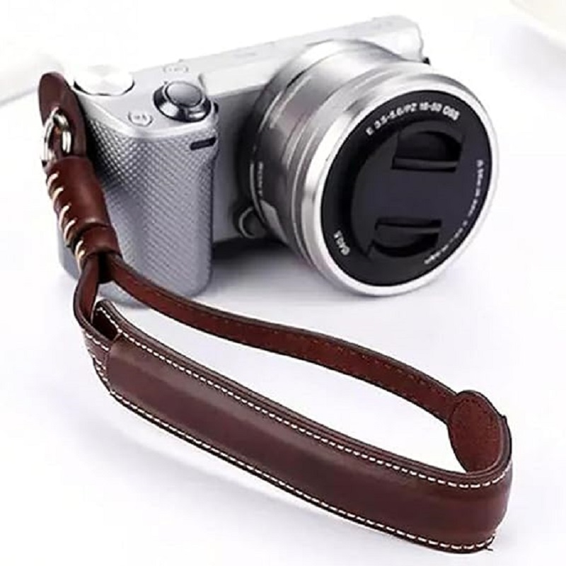 Szybkozłączny pasek na nadgars – Compact Camera Mirrorless recenzja i cena